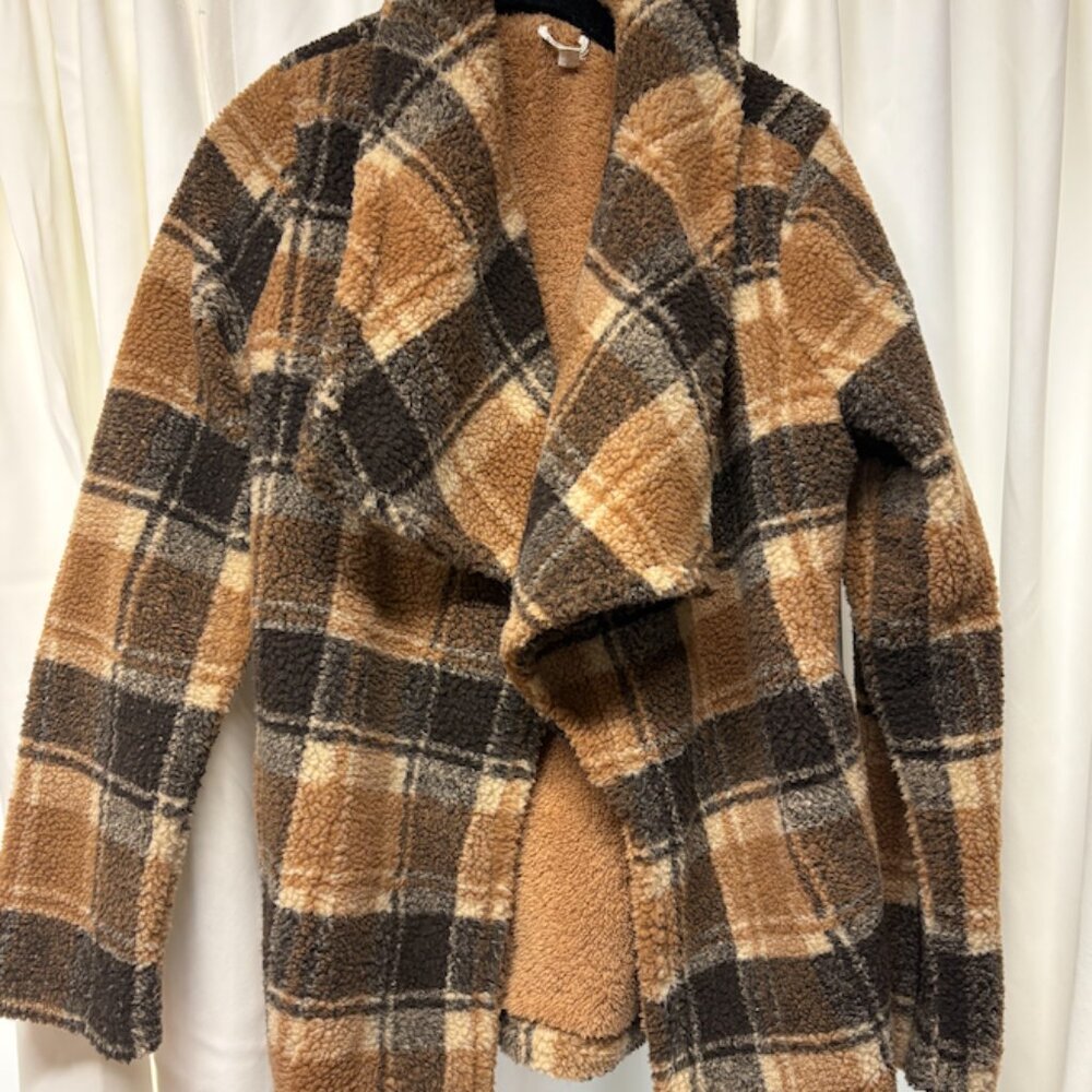 Blu Pepper | Size M, Sherpa Jacket | Cozy Plaid Jacket